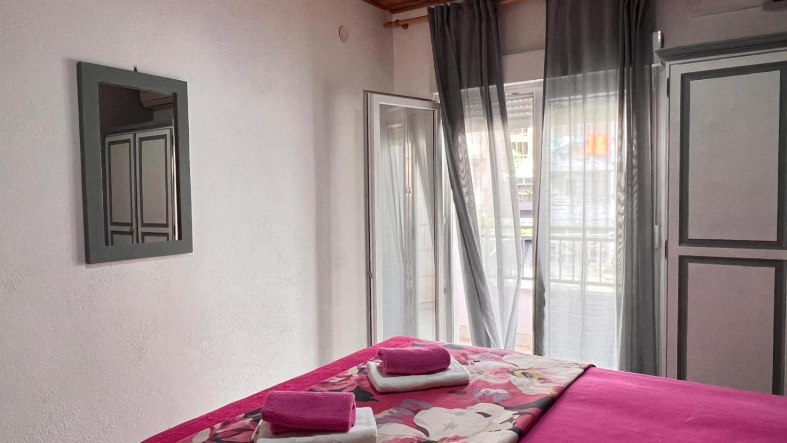 Apartment Kuba Макарска Екстериор снимка