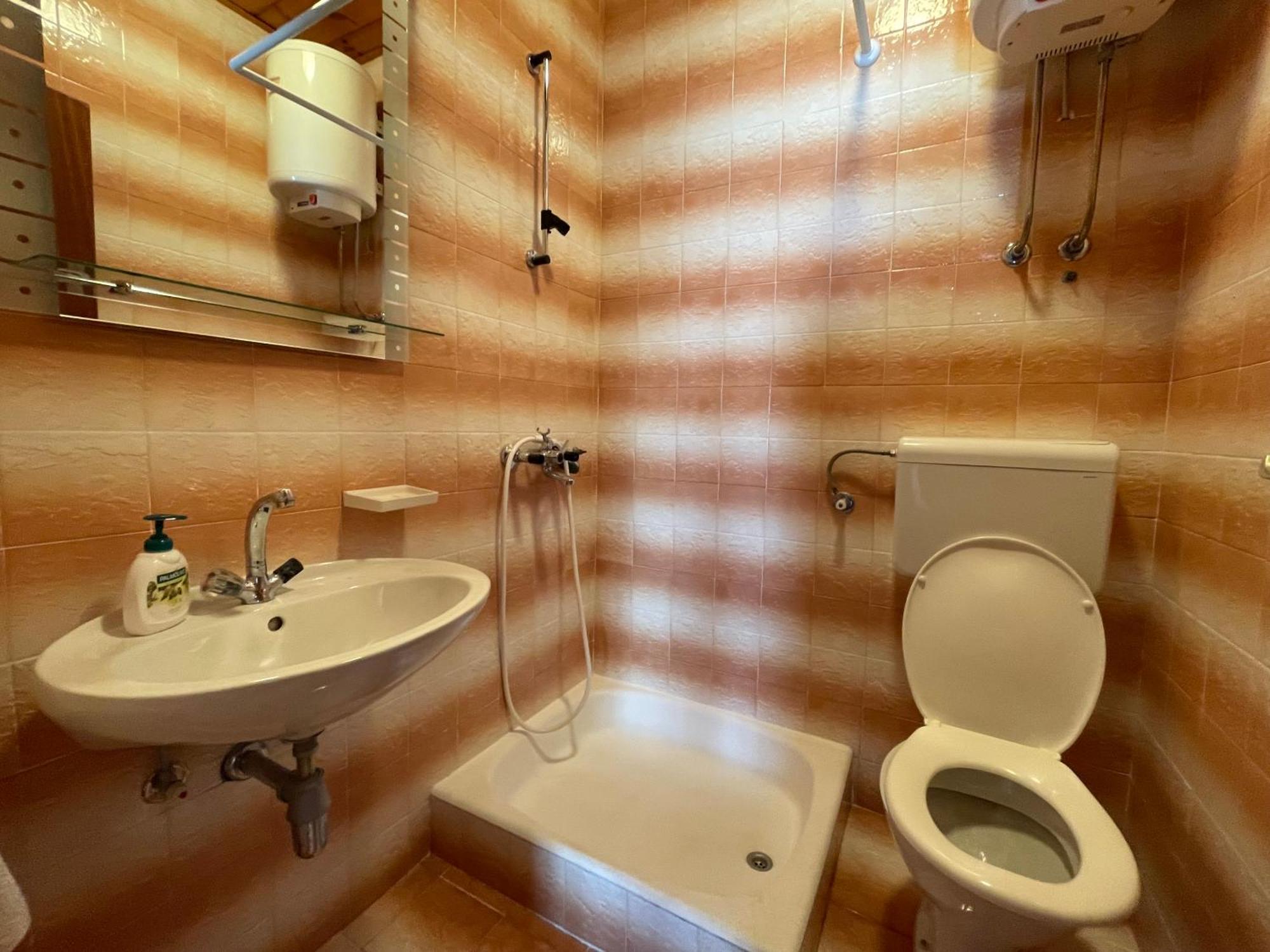 Apartment Kuba Макарска Екстериор снимка